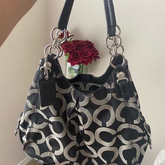 Coach Madison Handbag/SOLD - Picture 2 of 2